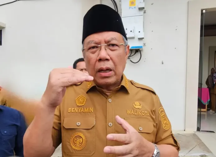 BENYAMIN - BAJU COKLAT 01