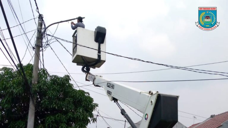 Pemkot Tangsel Siagakan Pemeliharaan Rutin 65 Ribu Titik PJU