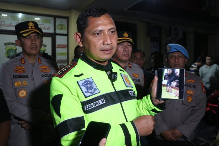 Respon Cepat Pengaduan Masyarakat, Kapolres Turun Langsung Patroli Antisipasi Premanisme di Ciledug