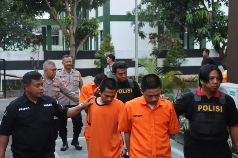 Polsek Pinang, Polres Metro Tangerang Kota Amankan Dua Pengedar Sabu, 280,68 Gram Disita