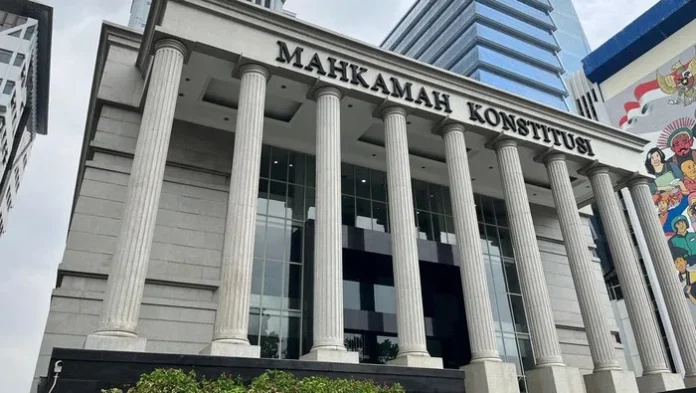 gedung-mahkamah-konstitusi-mk-anggi-muliawatidetikcom-5_169.jpeg