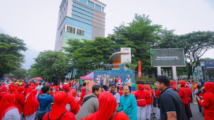 Benyamin Bersama Ribuan Masyarakat Tangsel Ramaikan CFD BSD
