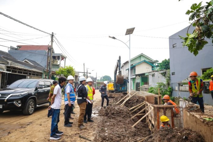 Pemkot Tangsel Genjot Pembangunan Turap Beton untuk Kendalikan Banjir Bintaro Gallery