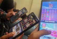39 Warga Kabupaten Tangerang Dicoret dari Daftar PKH Gara-Gara Judi Online 39 Warga Kabupaten Tangerang Dicoret dari Daftar PKH Gara-Gara Judi Online