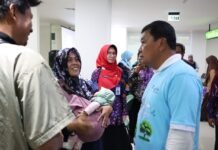 70 Anak Dikhitan Gratis di RSUD Tigaraksa, Warnai HUT ke-393 Kabupaten Tangerang 70 Anak Dikhitan Gratis di RSUD Tigaraksa, Warnai HUT ke-393 Kabupaten Tangerang