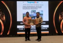 Dinilai Inspiratif, Wali Kota Tangerang Raih The Best Performance Leadership Award 2025