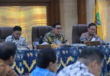 Rapat Evaluasi: Sachrudin-Maryono Instruksikan Inventarisasi dan Pengawasan Gedung Demi Keselamatan Warga