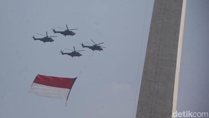Merah Putih di Langit Monas: TNI Rayakan Ultah ke-80 dengan Atraksi Udara Memukau