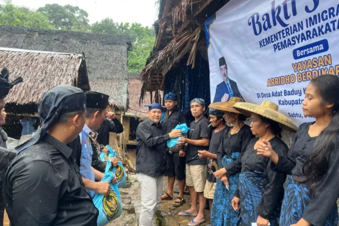 Kemenimipas Sentuh Pedalaman Lebak, 1.000 Warga Badui Terima Bantuan Sembako