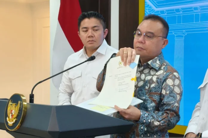 Prabowo Beri Rehabilitasi Tiga Nama Kasus ASDP, DPR Ungkap Alasannya