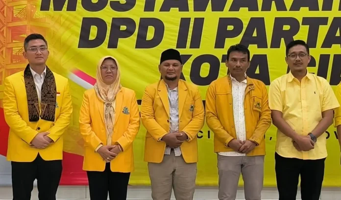 Manuver Politik Cilegon, Ketua Partai Umat TB Maman Resmi Berlabuh ke Golkar