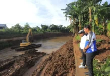 Normalisasi Besar-besaran di Kali Wetan, Pemkot Tangerang Targetkan Banjir Berkurang Normalisasi Besar-besaran di Kali Wetan, Pemkot Tangerang Targetkan Banjir Berkurang