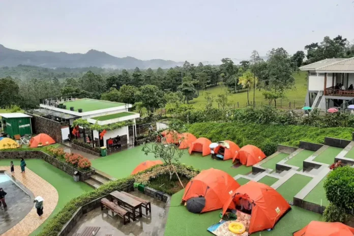 Kamu Mau Liburan di Pantai, Pulau, atau Bukit? Semua Ada di Anyer! Ini Rekomendasinya