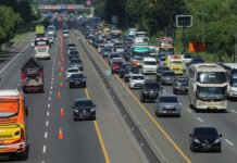 Hadapi Lonjakan Kendaraan Nataru, Jasamarga Aktifkan Contraflow dan 37 Gardu Tol