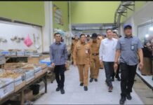 Pantau Pasar Anyar, Sekda Pastikan Ketersediaan Pangan Aman Hingga Tahun Baru