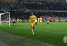 Comeback Gila! Milan Tikung Torino 3-2 dan Rebut Puncak Klasemen