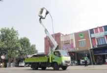 Tangsel Perangi Jalan Gelap! 3.280 Lampu Jalan Baru Siap Terangi Permukiman hingga Gang Warga