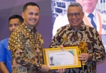 Benyamin Davnie Raih Pemred Award 2026, Dinobatkan sebagai Wali Kota Terbaik Bidang Komunikasi Publik